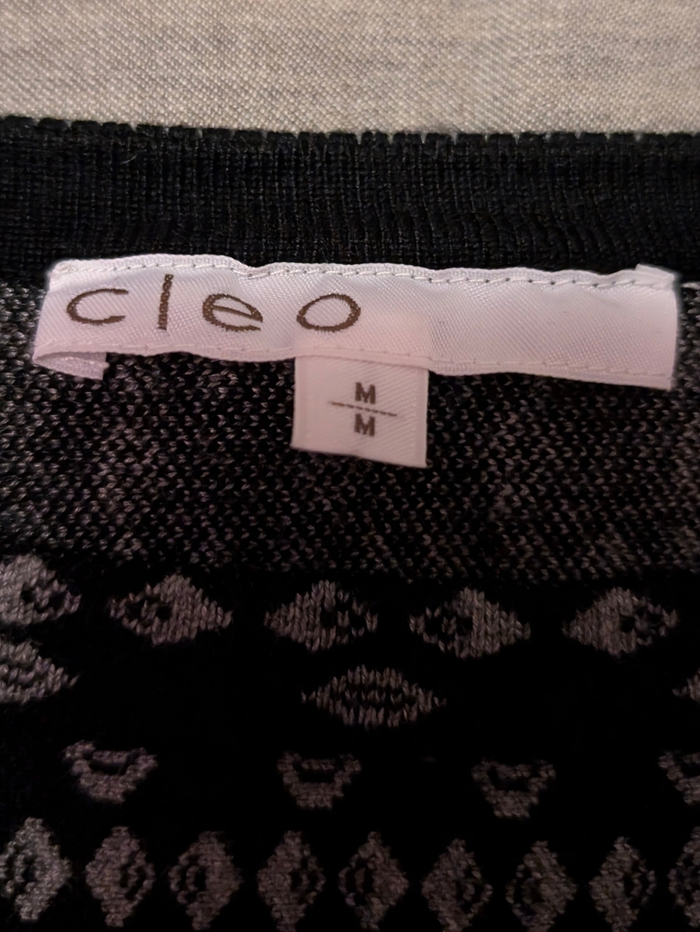 Cleo Patterned Top - Picture 3 of 5